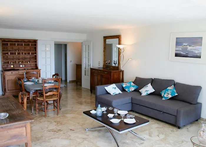 Апартаменты Sea View & Gardens In *