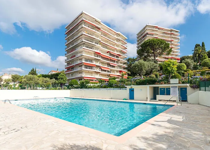 Sea View & Gardens In Апартаменты Антиб