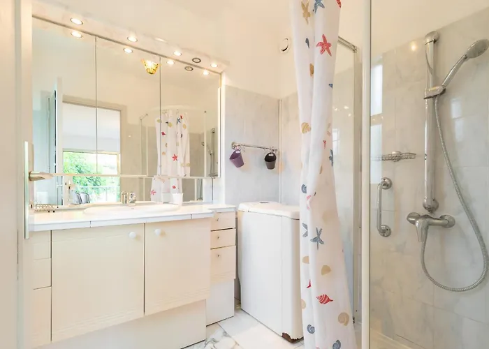 Апартаменты Sea View & Gardens In *